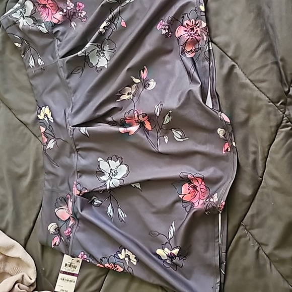 Ideology Skort XXL dark Gray with Floral design - Picture 7 of 8